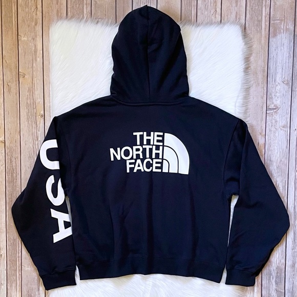 The North Face Women’s USA Cropped Pullover Hoodie 3 - Picture 3 of 7